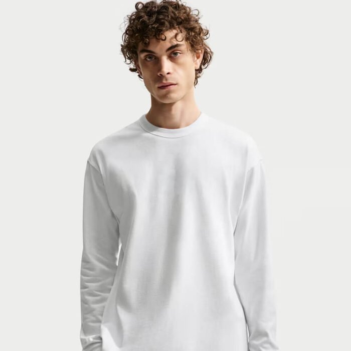 Sportswear Premium Essentials